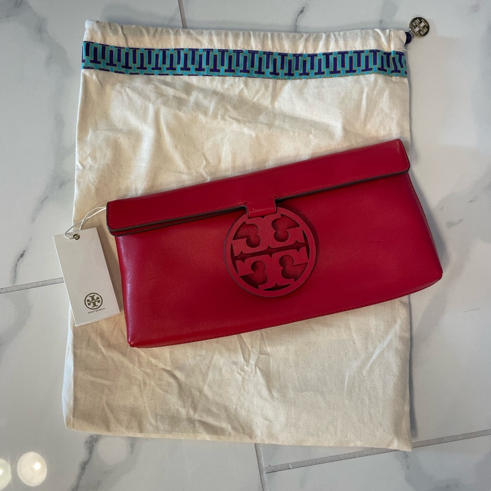 Tory Butch Miller Logo Leather Clutch Purse- NWT- Rare Ruby Red - Picture 3 of 7